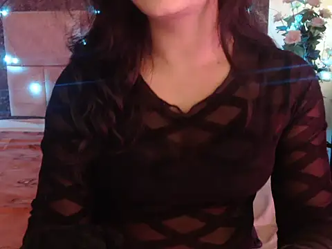 Lola Bebe online show from April 2026 04:58:02 AM