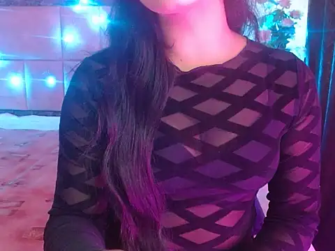 Lola Bebe online show from March 2026 05:18:02 AM