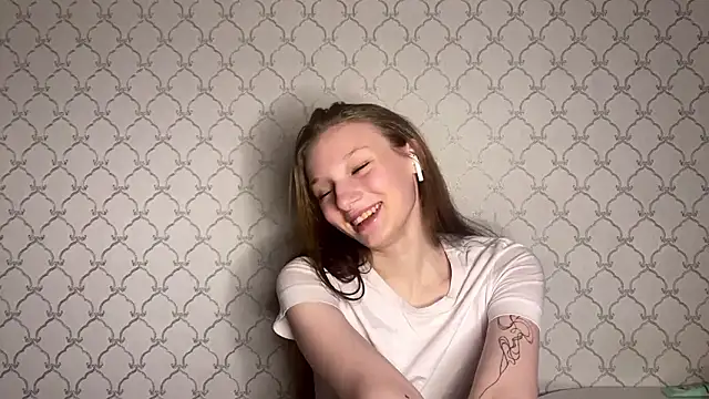 Cleonoth2o online show from March 2026 06:03:02 PM