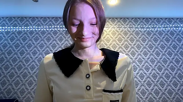 Snapshot of Cleonoth2o chatting on December 2025 06:13:01 PM Cleonoth2o online show from December 2025 06:13:01 PM