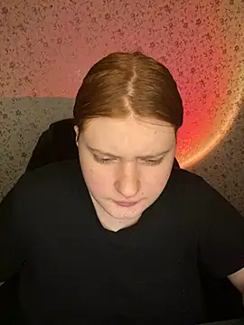 Snapshot of NicollVeys chatting on February 2026 05:34:02 PM NicollVeys online show from February 2026 05:34:02 PM