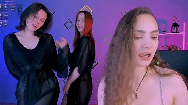 jenna elayne online show from April 2026 12:20:01 PM