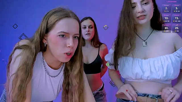 jenna elayne online show from April 2026 12:29:02 PM