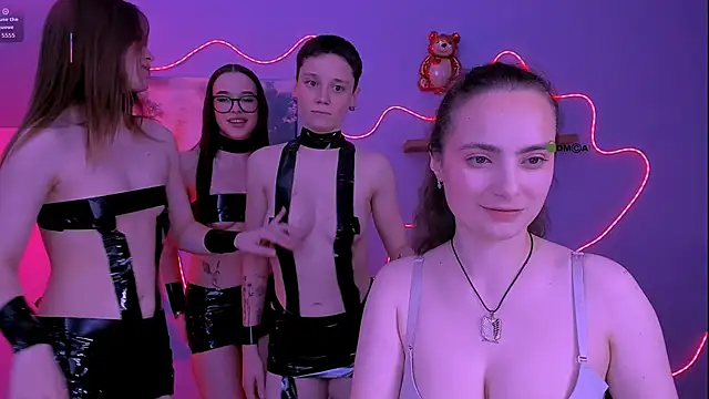jenna elayne online show from April 2026 02:13:02 PM
