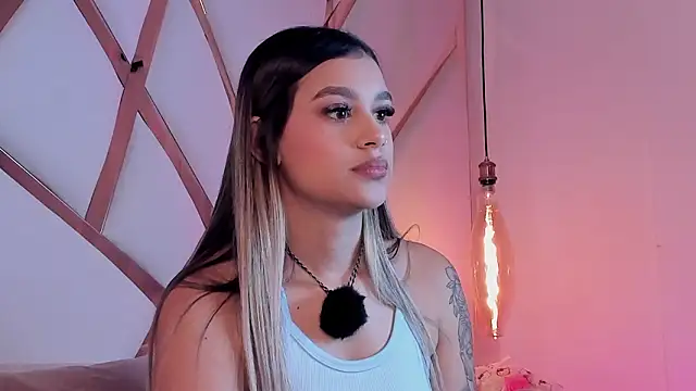 Sophie-velvet online show from March 2026 07:40:02 PM