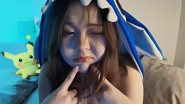 minji snow online show from February 2026 11:56:01 AM