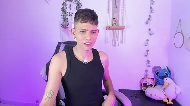 Jasson    online show from May 2026 09:24:02 PM