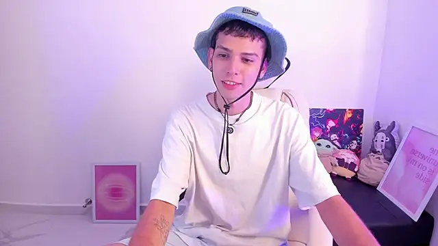 Snapshot of Jasson___ chatting on December 2025 11:38:02 AM Jasson online show from December 2025 11:38:02 AM