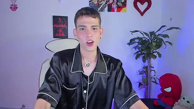 Jasson    online show from March 2026 07:37:02 PM