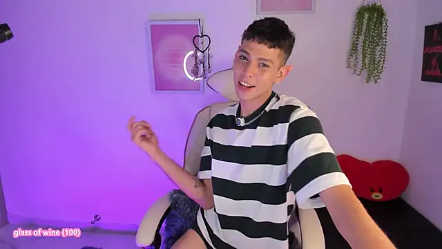 Jasson    online show from January 2026 04:10:01 PM