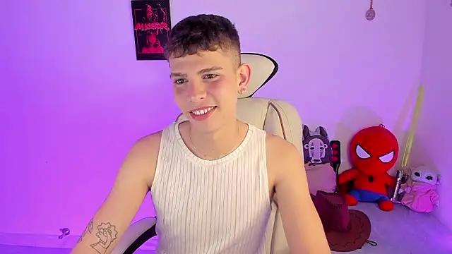 Jasson    online show from February 2026 07:33:01 PM