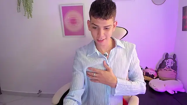 Jasson    online show from January 2026 07:53:02 PM