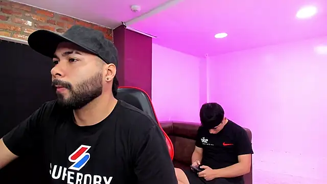 HotThreesoome online show from February 2026 12:16:01 PM