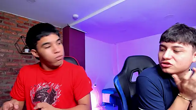 HotThreesoome online show from March 2026 12:34:01 PM