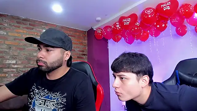 HotThreesoome online show from February 2026 12:29:01 PM