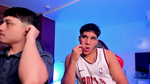 HotThreesoome online show from March 2026 12:31:01 PM