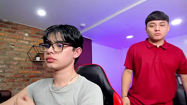 HotThreesoome online show from March 2026 12:24:02 PM