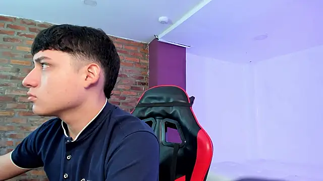 HotThreesoome online show from March 2026 12:28:02 PM