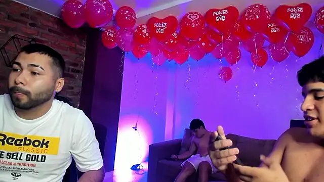 HotThreesoome online show from February 2026 12:26:01 PM