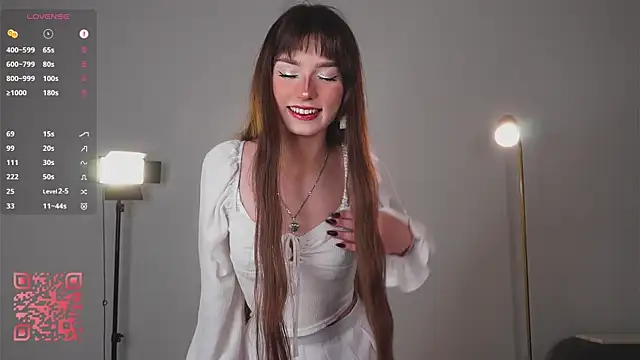 Lanenger online show from December 2025 09:28:01 PM