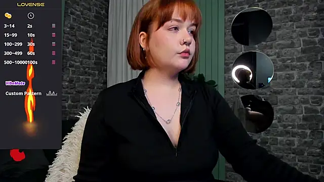 Snapshot of ginger_hood chatting on December 2025 06:08:02 AM ginger hood online show from December 2025 06:08:02 AM