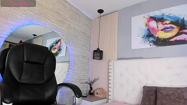 ariana  rosse online show from April 2026 03:09:01 AM