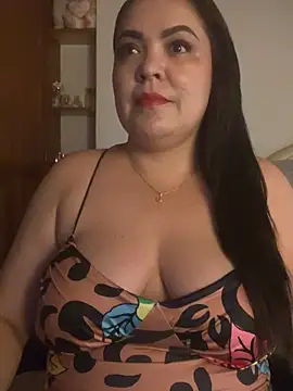 EmiHarrys online show from April 2026 10:05:02 PM