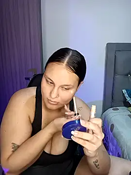 Valeriaa 21 online show from June 2026 10:37:01 PM
