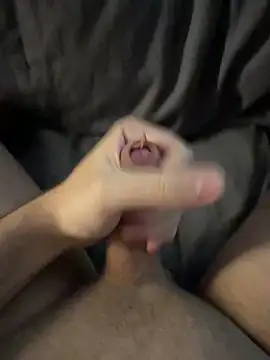 Uki-1 online show from December 2025 11:10:01 AM