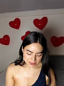 saasha Petit online show from February 2026 10:26:02 AM