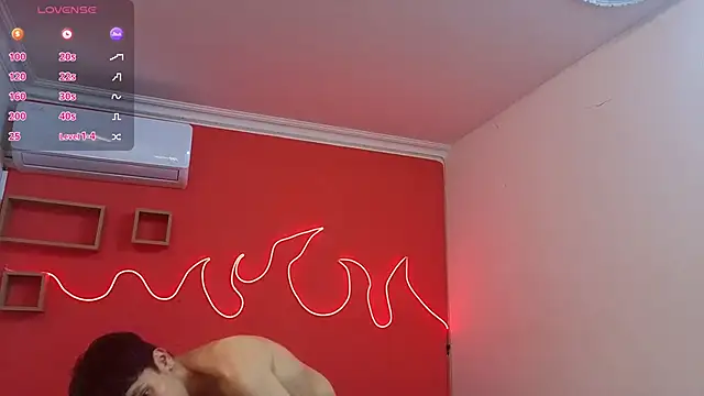 Neo Twink online show from April 2026 07:04:02 PM