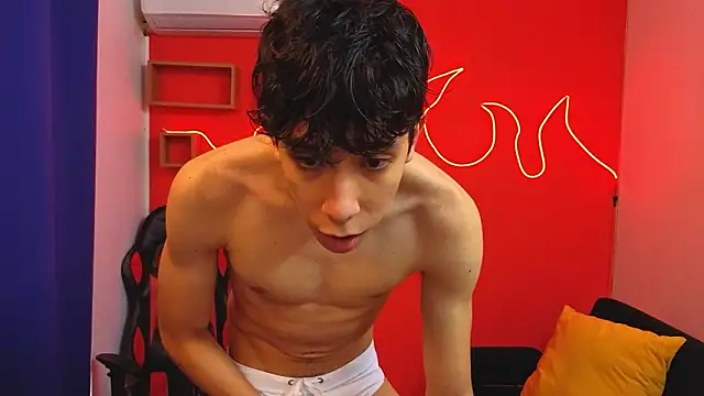 Neo Twink online show from February 2026 07:13:01 PM