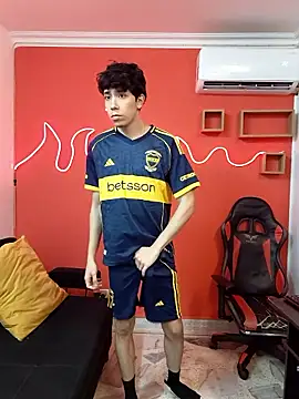 Neo Twink online show from January 2026 04:32:01 PM