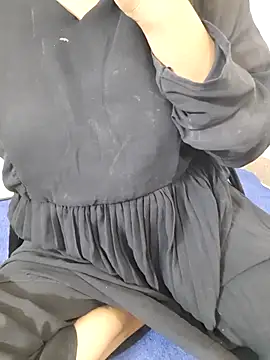 Riya rani8 online show from April 2026 05:08:01 PM