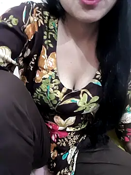 Riya rani8 online show from February 2026 01:35:02 PM