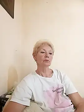 Snapshot of Calypso-Loove chatting on June 2026 09:25:02 AM Calypso-Loove online show from June 2026 09:25:02 AM