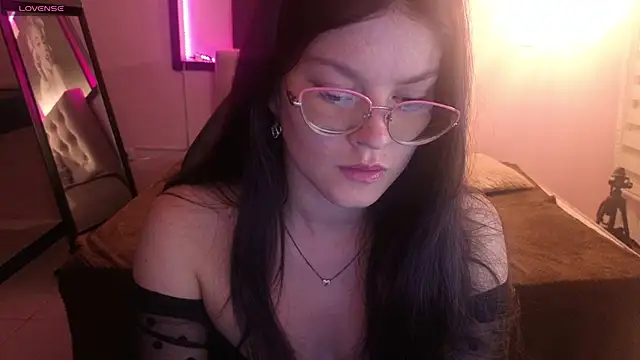 Sara valderrama  online show from February 2026 07:21:02 PM