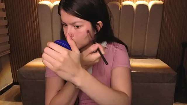 Sara valderrama  online show from January 2026 12:32:01 PM