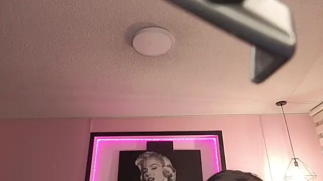 Sara valderrama  online show from March 2026 12:35:02 PM