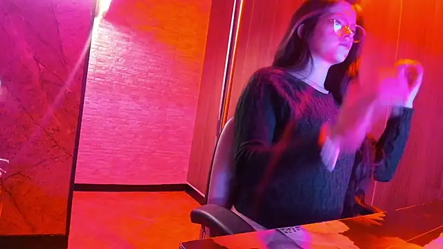 Sara valderrama  online show from January 2026 02:07:01 AM