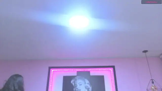 Sara valderrama  online show from February 2026 12:02:01 PM