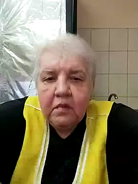 HapinessLovee online show from December 2025 12:43:02 PM