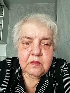 HapinessLovee online show from May 2026 08:32:01 AM