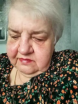 HapinessLovee online show from April 2026 07:46:02 AM