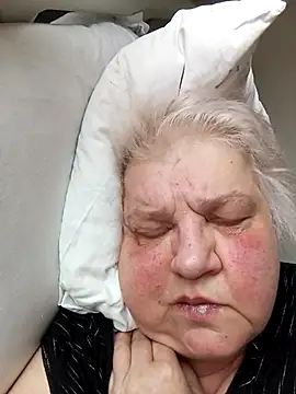 HapinessLovee online show from March 2026 05:31:02 AM