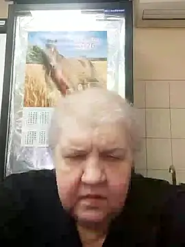 HapinessLovee online show from January 2026 08:32:01 AM