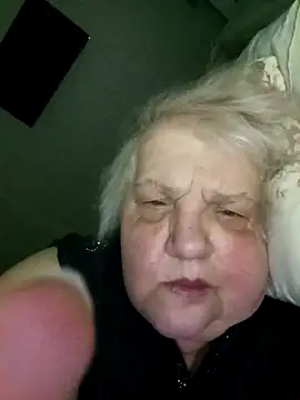 HapinessLovee online show from April 2026 03:13:02 AM