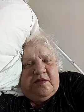 HapinessLovee online show from March 2026 06:09:02 PM