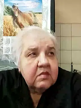 HapinessLovee online show from January 2026 12:44:02 PM