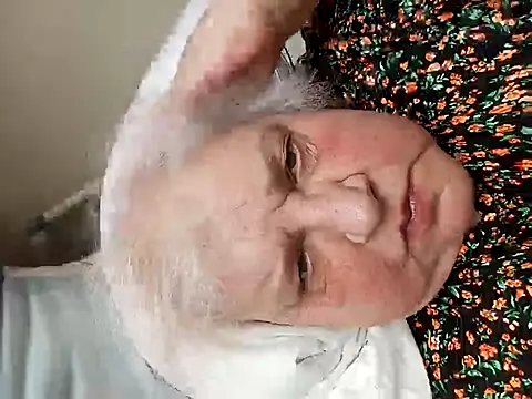 HapinessLovee online show from March 2026 07:43:01 AM